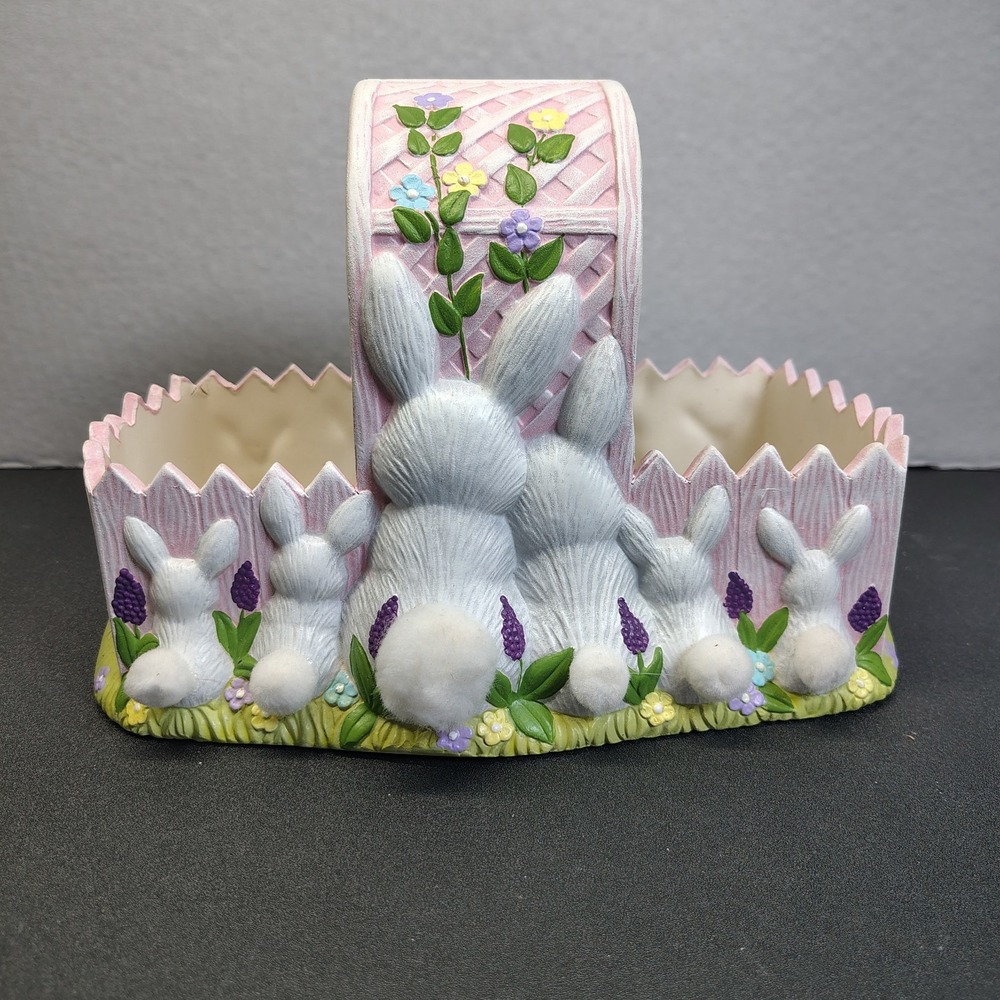 Vintage Cottontail Ceramic Basket